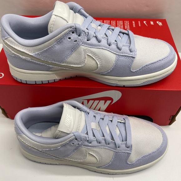 Nike WMNS Light Purple W NIKE DUNK LOW
GHOST/SUMMIT WHITE HF1985 001 Sneakers - Picture 2 of 16